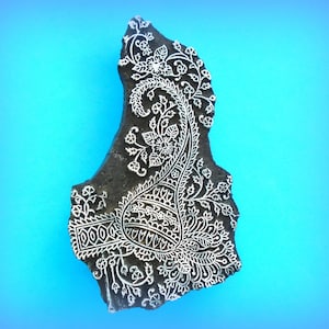 Paisley Floral Finely Carved Antique Vintage Indian Old Printing Block Large Wood Stamp  (V15)