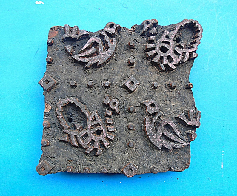 Vintage Peacock Bird Hand Carved Pottery Stamp Fabric Textile Batik Old Indian Printing Block V189