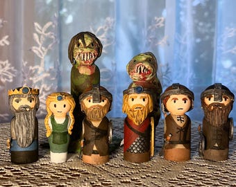 Beowulf Wooden Peg Dolls: Hand-Painted Epic Poem Figures