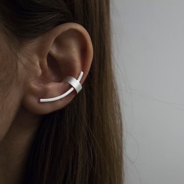 Boucle d'oreille minimaliste/ Boucle d'oreille moderne/ Boucle d'oreille contemporaine/ Bijou d'oreille/ Boucle d'oreille en argent sterling/ Boucle d'oreille unique en une pièce/ Cadeau