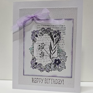 Elegante Lavendel Rosa Geburtstagskarte mit Blumenzitat, hochwertiger Karton, innen leer für warme Wünsche, feminines Design