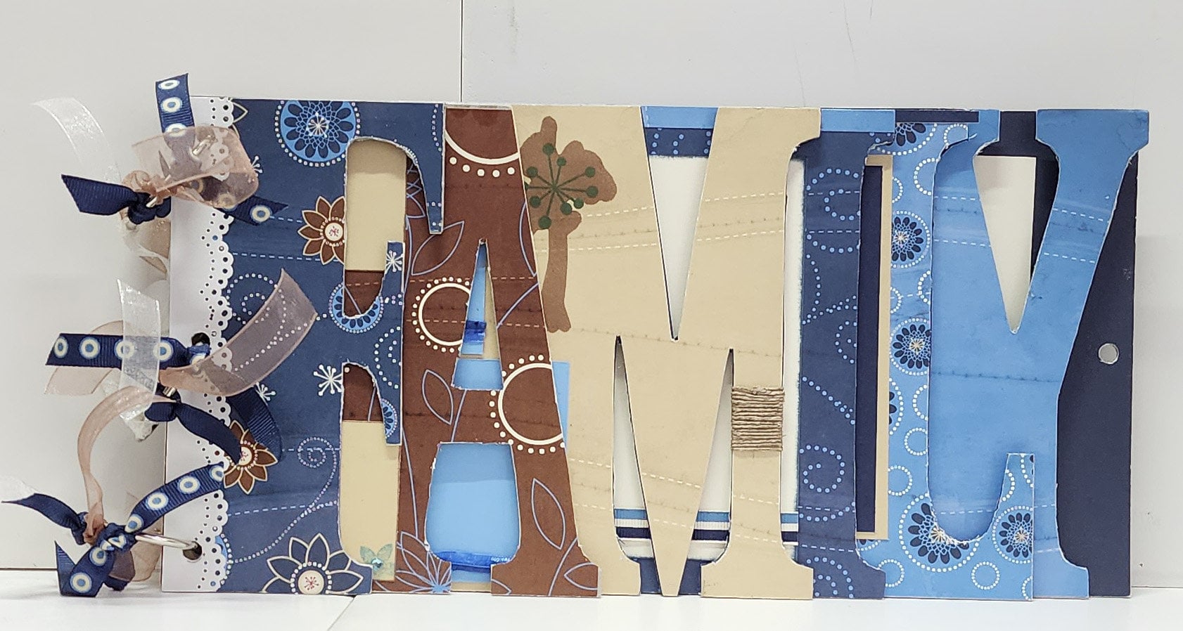 Custom Family Scrapbook Album: Photo Keepsake (6" x 9")