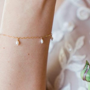 Dainty Freshwater Pearl Bracelet, Bridal Bracelet, Bridal Jewelry