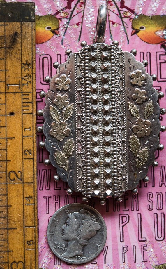 Unique Antique Coin Silver Locket - image 4