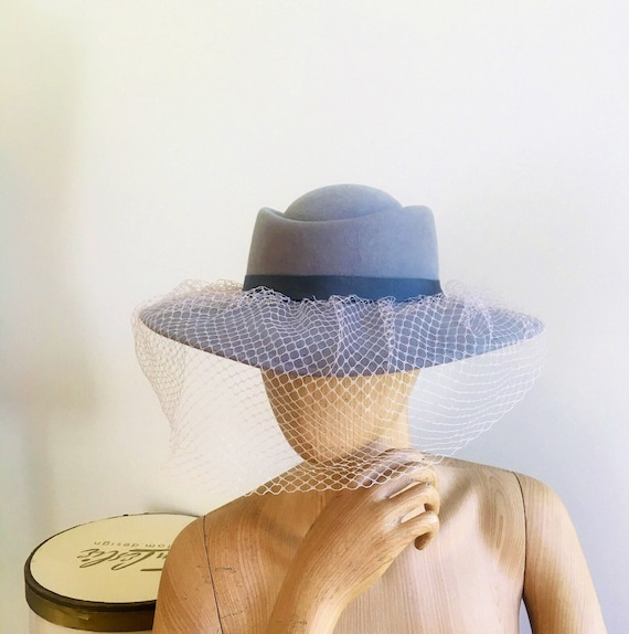 Vintage Net Hat / Fascinator Hat / 70s Glam Hat /… - image 2