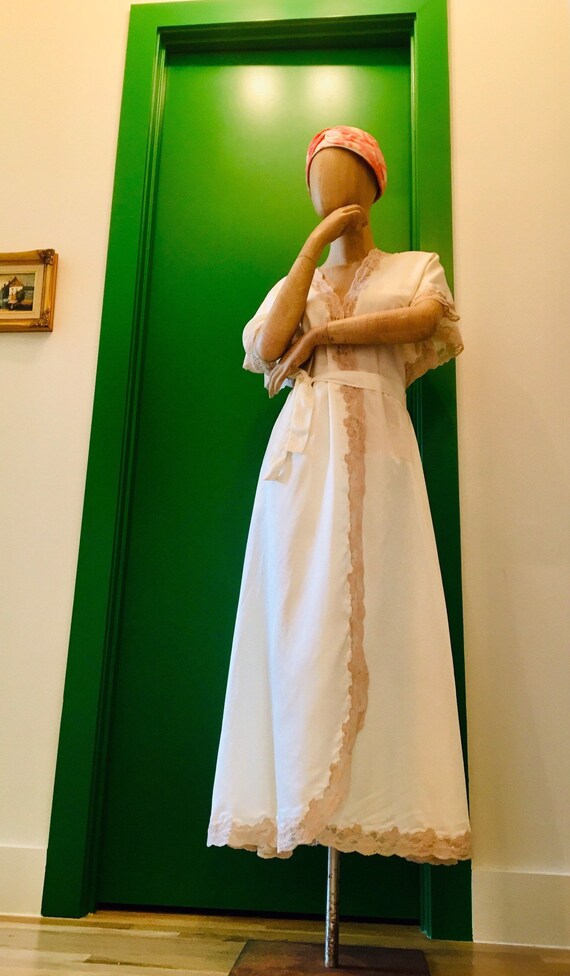 50s Hollywood Glam Nylon Robe / Rare Vintage Linge