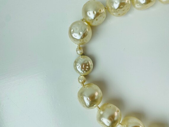50s MCM Oversized Pearl Long Artificial Pearl Han… - image 6