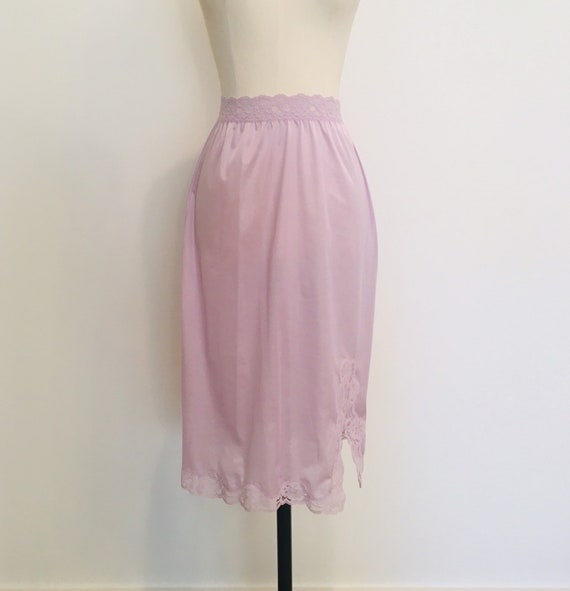 Vintage slip skirt / Nylon Half Slip / Blush Slip