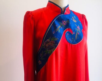 60s Mod Red Satin Hand Painted Mandarin Collar Double Side Slits Puffy Sleeves Application Asian Tunic Dress