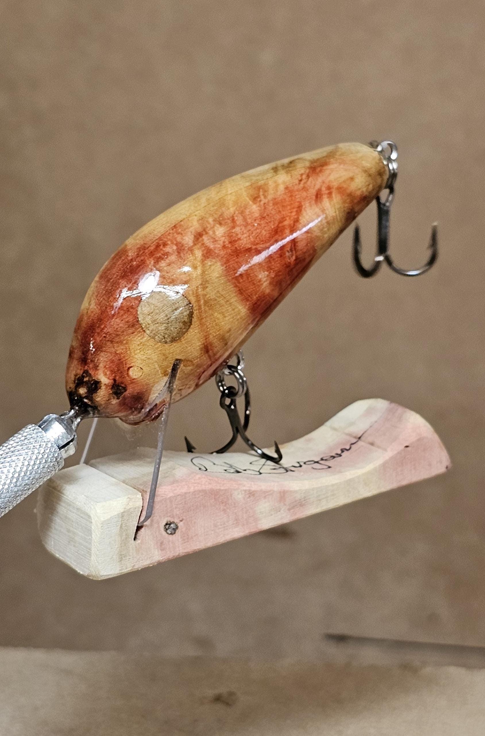 Handmade Fishing Lure. Flame Boxelder Wood. Medium Diving. Signed