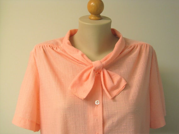 Vintage Orange Bowtie Blouse / VTG 70s 80s Pussy … - image 2