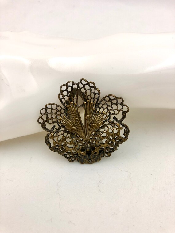 Vintage 1930s Brass Dress Clip / Art Deco Fan & Flora… Gem