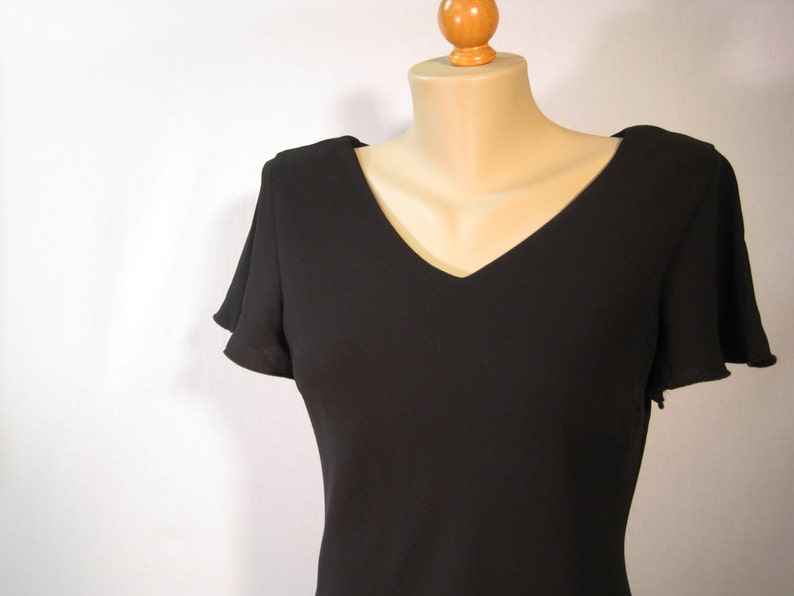 Vintage Little Black Dress / Flutter Cap Sleeve / Dressy Party Holiday Size 10 image 4