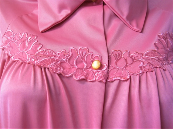 Vintage Hot Pink Nylon Robe / VTG Fuschia Slip Ov… - image 7