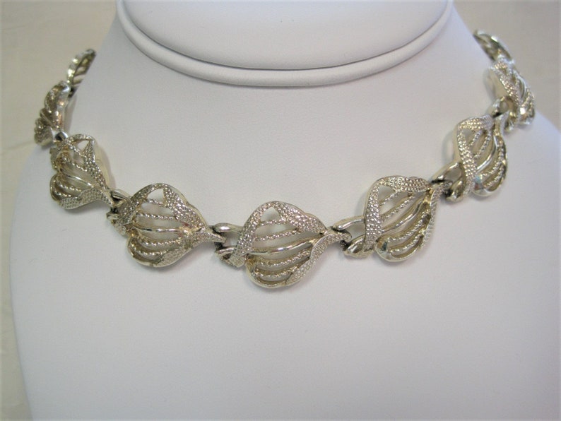 Vintage Gold Link Adjustable Choker VTG Mid Century Textured Novelty Link Necklace