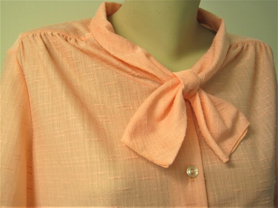 Vintage Orange Bowtie Blouse / VTG 70s 80s Pussy … - image 3