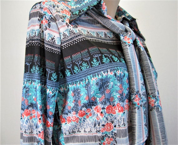 VTG 70s Print Blouse  / Floral Stripe Polyester T… - image 5