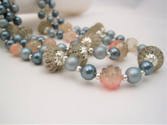 Vintage Mid Century Blue Beaded Necklace / VTG 50… - image 2