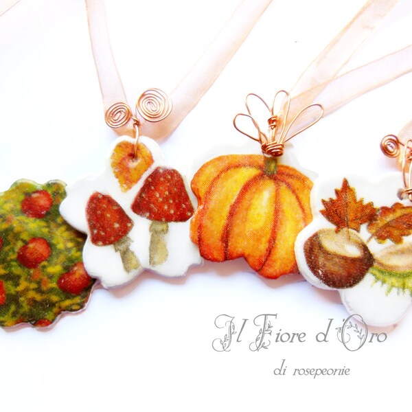 Morceaux d'automne - Pendentifs en argile effet céramique avec kakis, champignons, citrouilles et châtaignes - Dentelle d'organza dorée, boucles en fil de cuivre