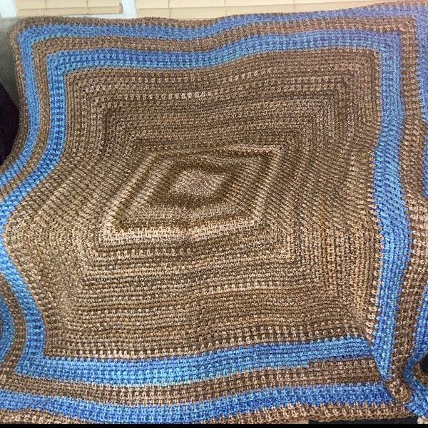 Spice Infusion: Ginger Snap & Brave Wave Moss Stitch Square Crochet Blanket