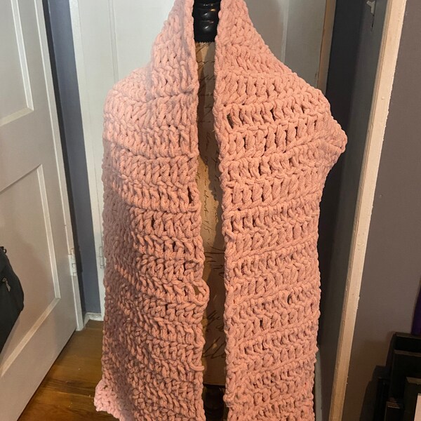 Dusty Pink Bernat Blanket Bulky Crochet Scarf