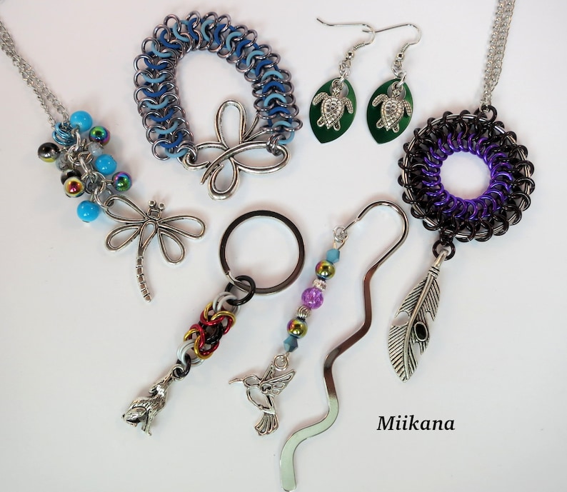 Metal Bear Paw Chainmaille Keychain Indigenous First Nations Zipper Pull Nature Lover Gift Housewarming or New Car GiftMade in Canada