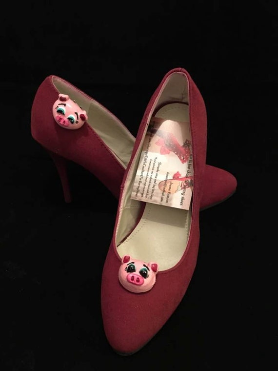Schwein Katze Hund Tier Pferd Schuh festliche Heels Pumps Mode handgefertigte schöne Skulptur ClipArt gemalt Kostüm Schwein Katze Hund Tier Pferd Schuh festliche Heels Pumps Mode handgefertigte schöne Skulptur ClipArt gemalt Kostüm