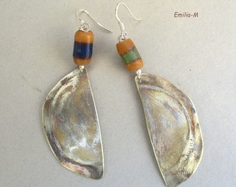 Boho brut primitif boucles d'oreilles en argent massif recyclé by Emilia-m