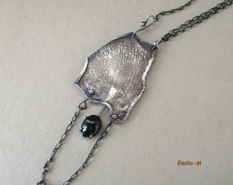 Moderne organic pendentif en argent massif et scapolite oeil de chat by Emilia-M