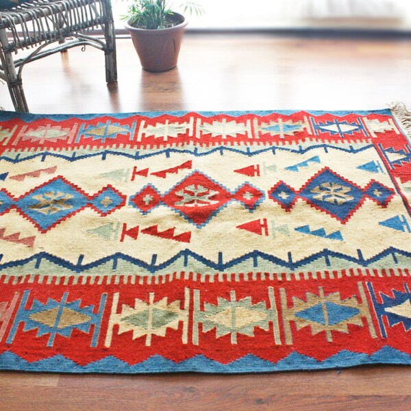 FREE SHIPPING Turkish kilim .Anatolian - Rug Carpet.- handwoven kilim rug - antique kilim rug - decorative kilim - natural wool