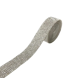 Silber Selbstklebende Strass Rolle 1 Yard (91.44cm) 8 Reihe Super Sparkly Crystal Strass