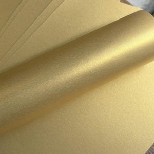 A4 Real Gold Pearlescent Shimmer Cardstock: 290gsm, Pack of 10 image 6