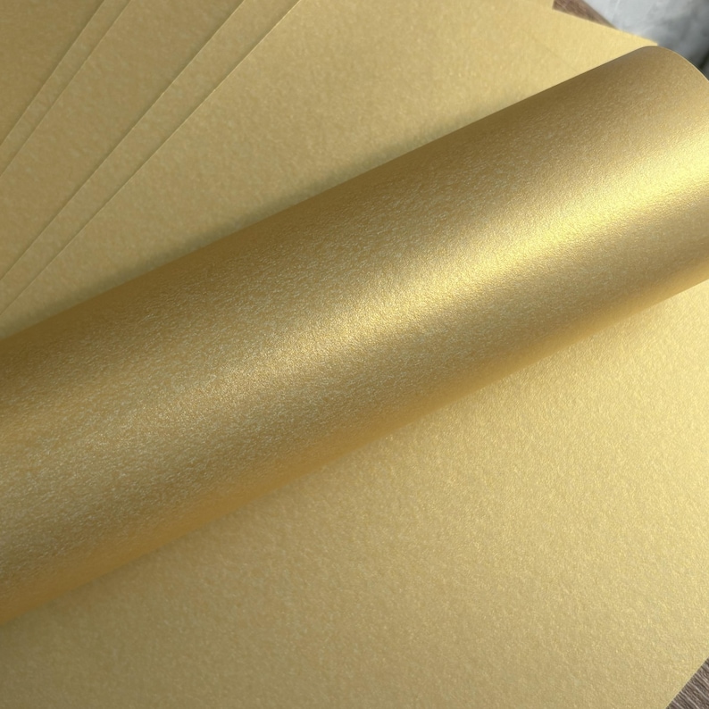 A4 Real Gold Pearlescent Shimmer Cardstock: 290gsm, Pack of 10 image 6