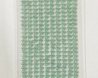 500 Mini perles auto-adhésives 3mm, belles petites perles rondes vert menthe, bâton sur bandes adhésives, embellissement