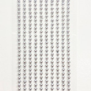 500 mini-perles auto-adhésives 3 mm Belles petites perles rondes en argent métallisé à coller sur des bandes adhésives
