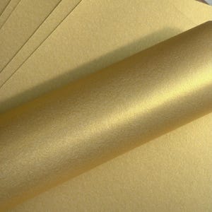 A4 Real Gold Pearlescent Shimmer Cardstock: 290gsm, Pack of 10 image 2