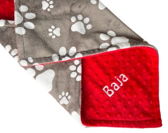 Personalized Paw Print Minky Pet Blanket: Custom Embroidered Dog & Cat Blanket