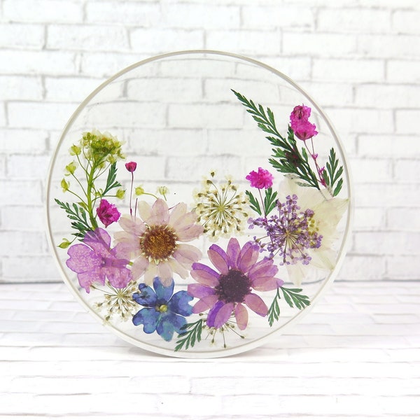 Floral resin coaster - pressed wildflowers coaster - Small gift for home