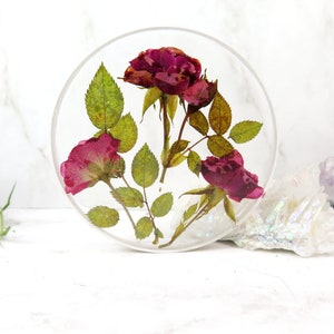 Real Rose pressed flowers resin coaster - Dried flowers resin tableware - Women&#39;s Day gift