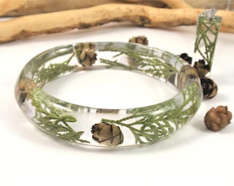 Pinecone resin bangle - Botanical jewelry - Woodland bracelet