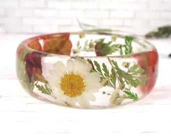 Resin bangle - Birth month flower bracelet - Pressed flowers bracelet