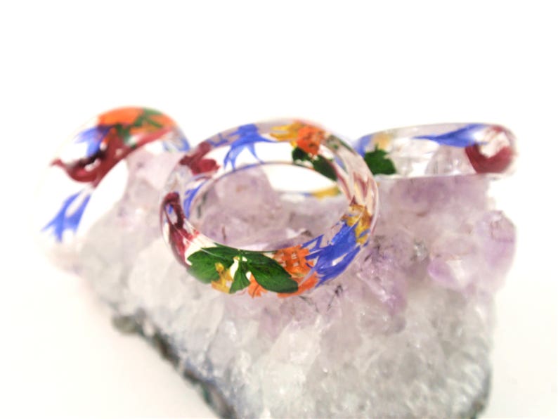 Wildflower nature ring Pressed flower jewelry stackable Resin ring with real flowers gift for her image 5