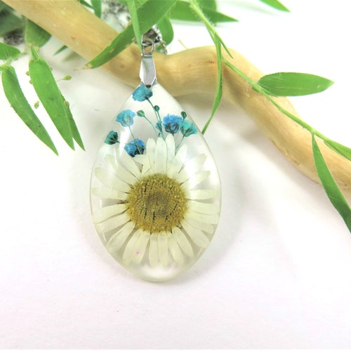Cornflower Necklace in Silver and Lapis Lazuli