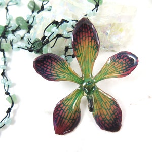 Jade Mokara Orchid pendant - Huge pressed flower necklace -  Real dried flower jewelry