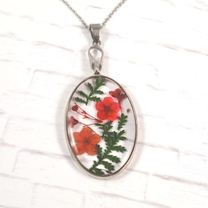 Pressed flower necklace Christmas gift | Red Wildflower resin necklace - Real flower pendant for girlfriend