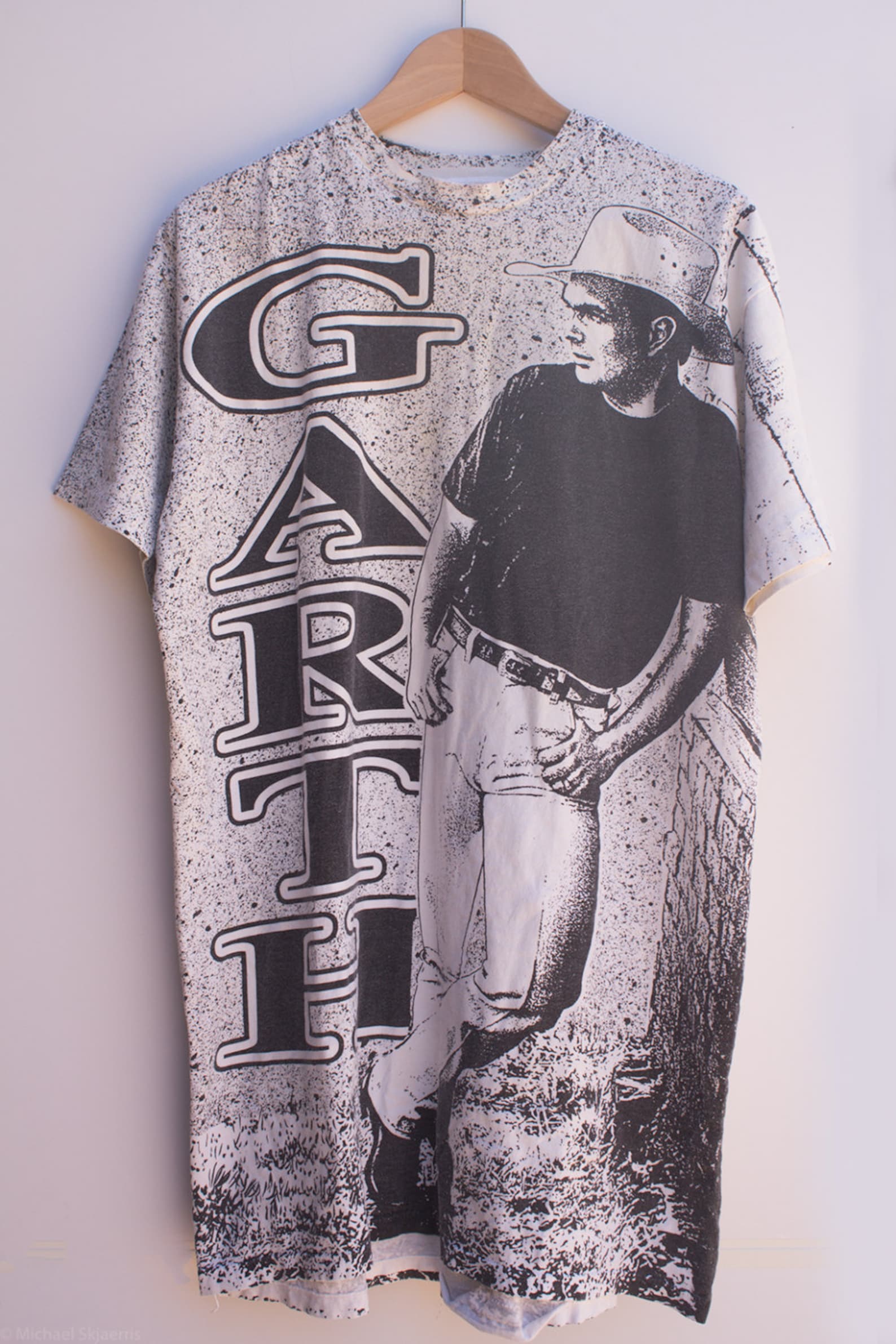 Oversize 90's Vintage Garth Brooks Black and White Etsy