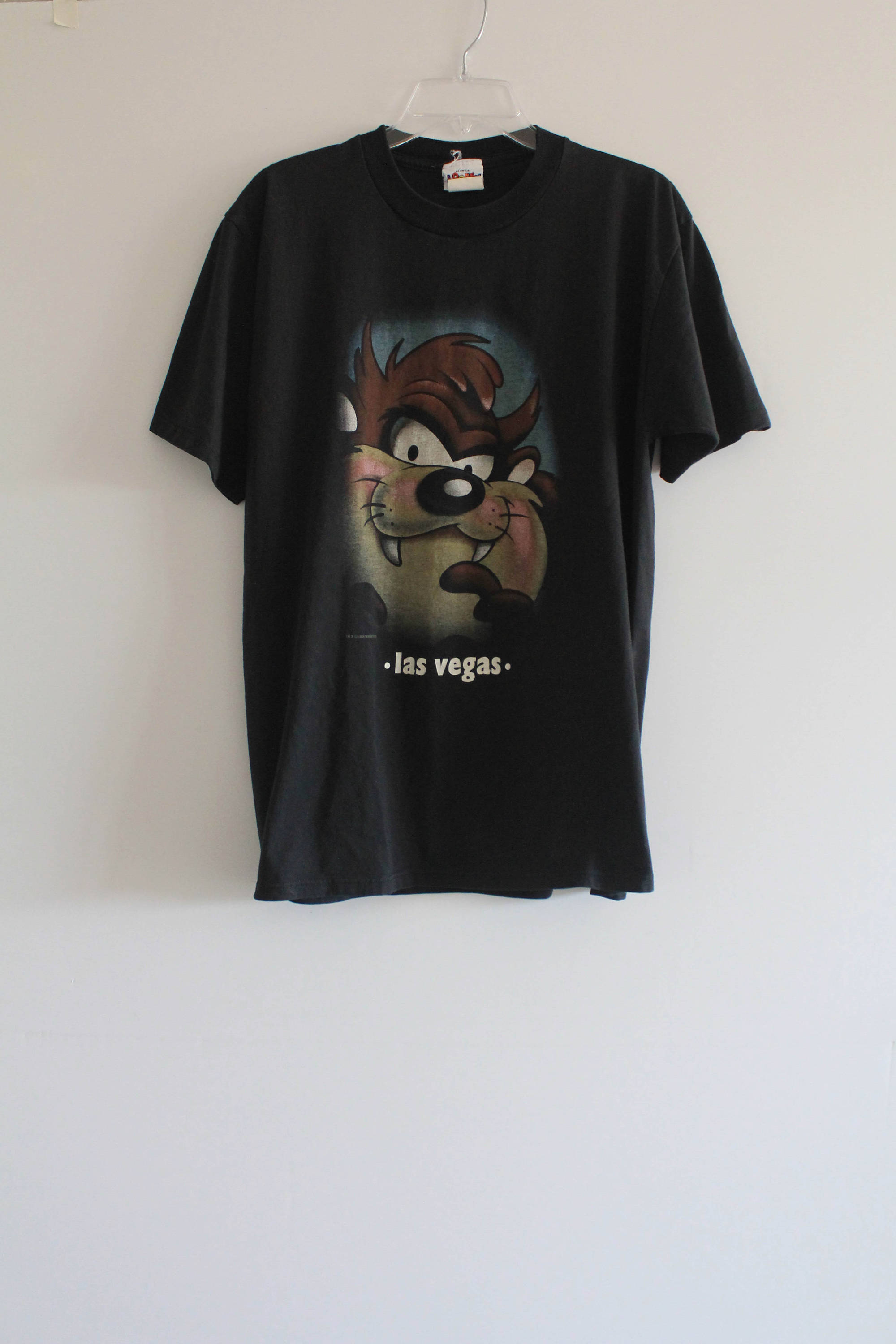 90 ' s Vintage diable de Tasmanie noir manches courtes Looney Tunes Vegas chemise Oversize 90 ' s s s Vintage diable de Tasmanie noir manches courtes Looney Tunes Vegas chemise Oversize 480d67