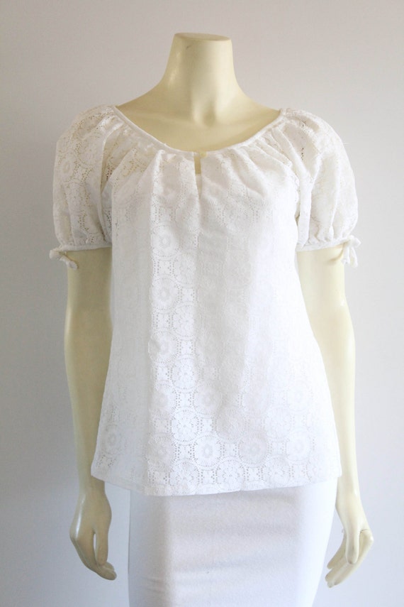 70's/80's Vintage White Lace Puff Sleeve Sheer Lac