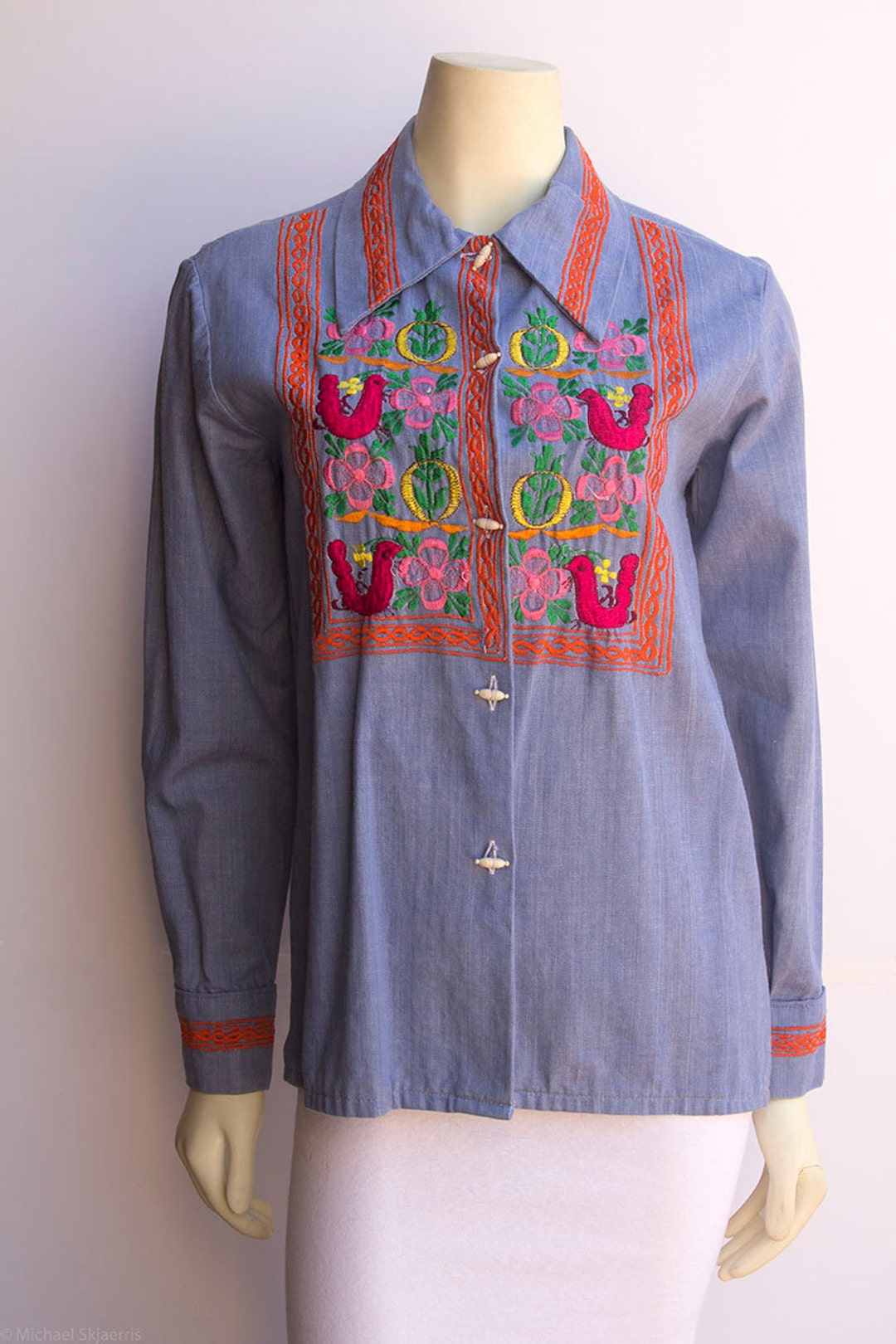 70's Vintage Suzanna Embroidered Love Bird Denim Button - Etsy