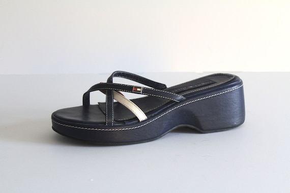 tommy hilfiger platform slides